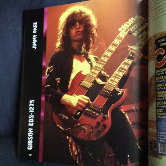 2010 Star Guitars hard cover book - Picture 5 of 7